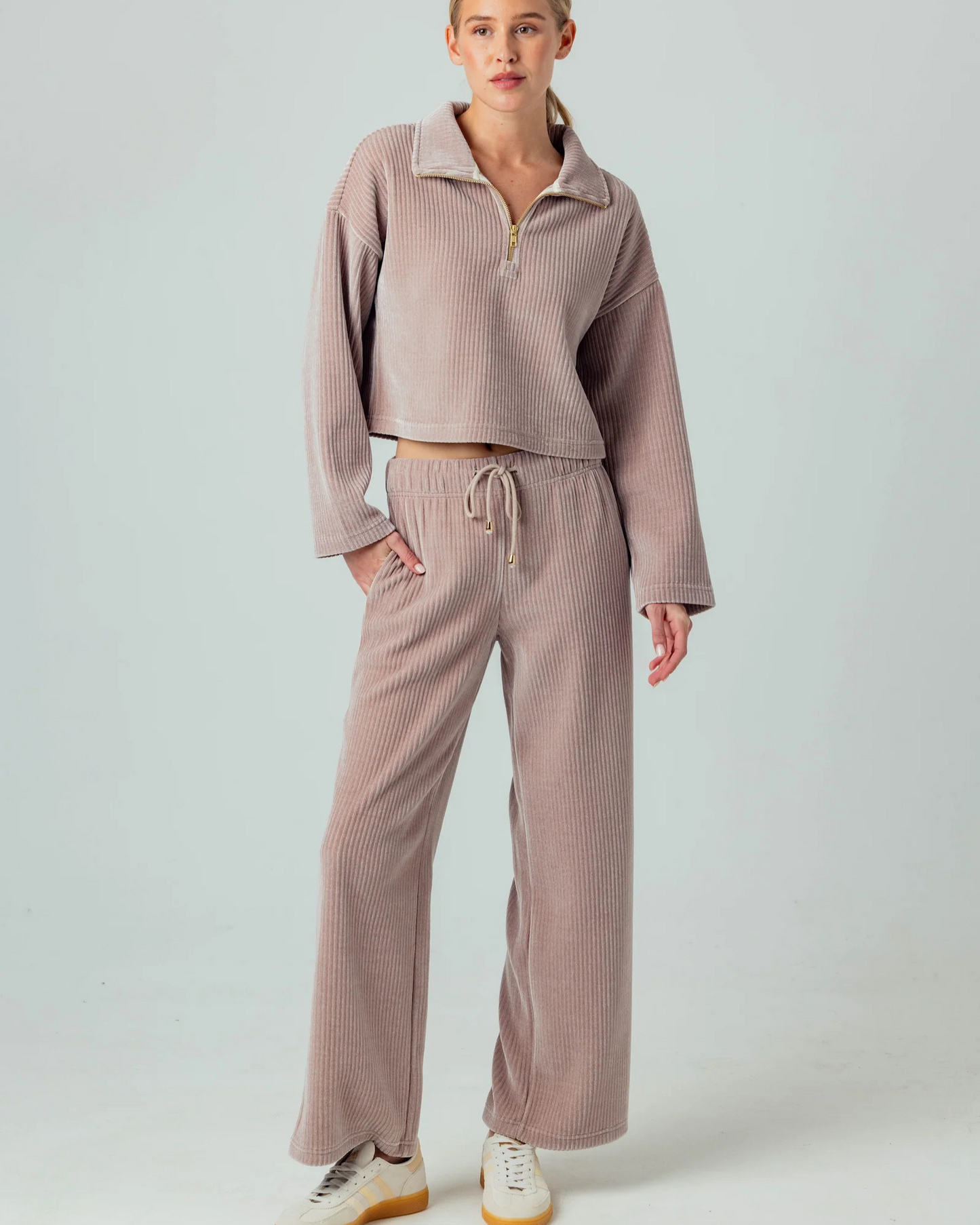Jodie Pullover by Sundays / Taupe
