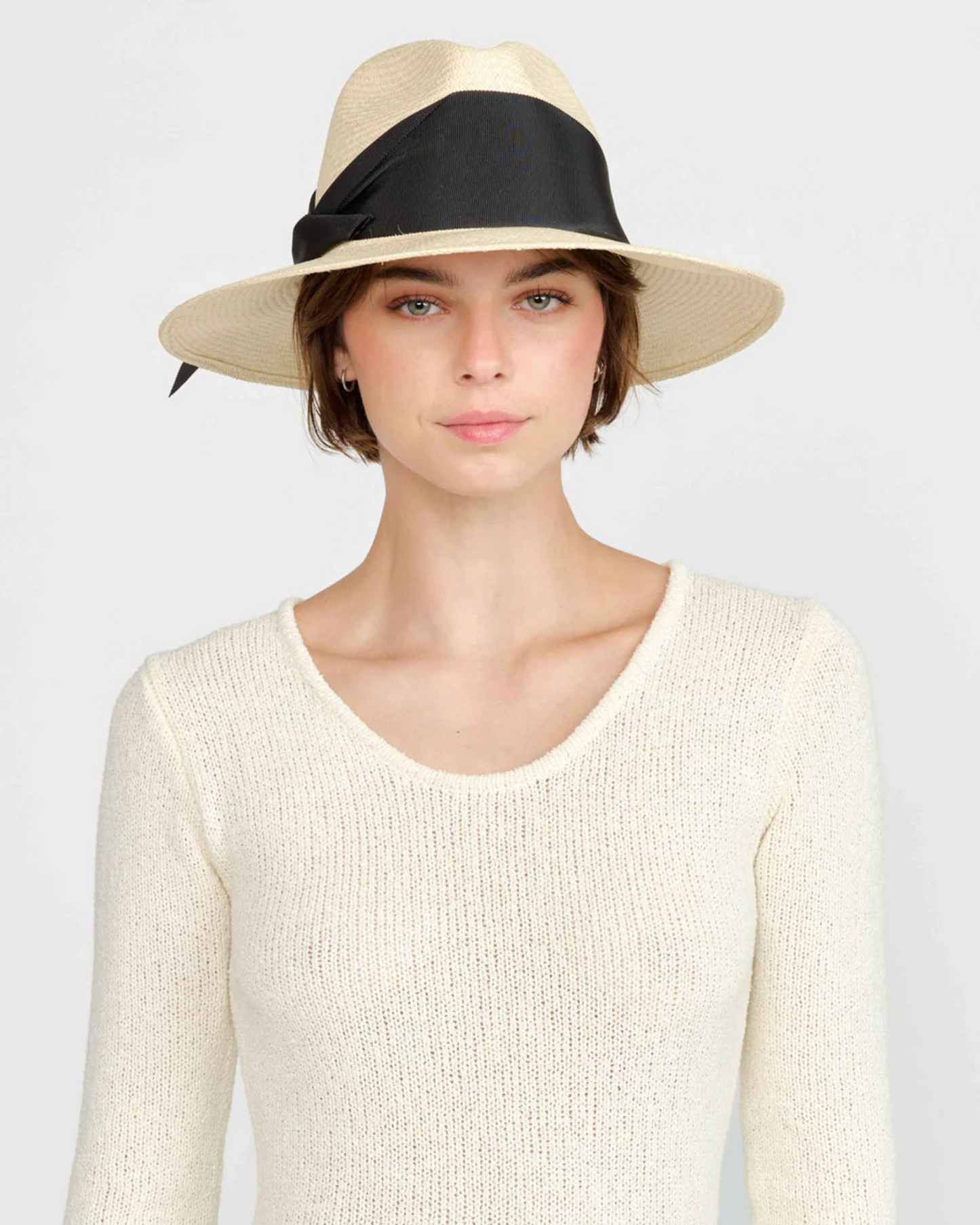 Gardenia Hat in Natural/Black