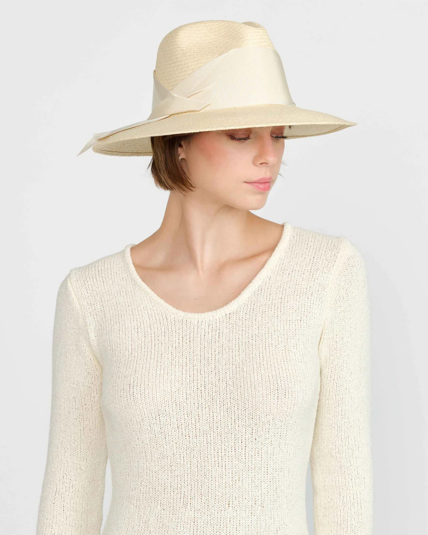 Gardenia Hat in Natural/Bone