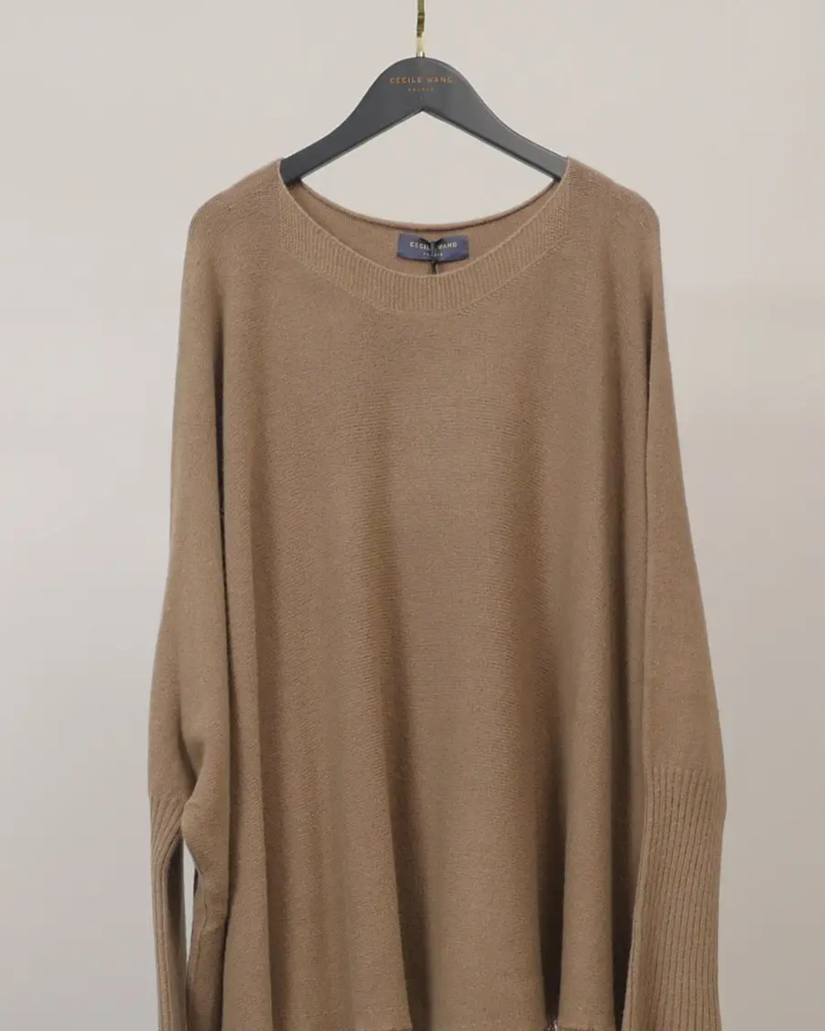 Flowing Fringed Poncho / Mole