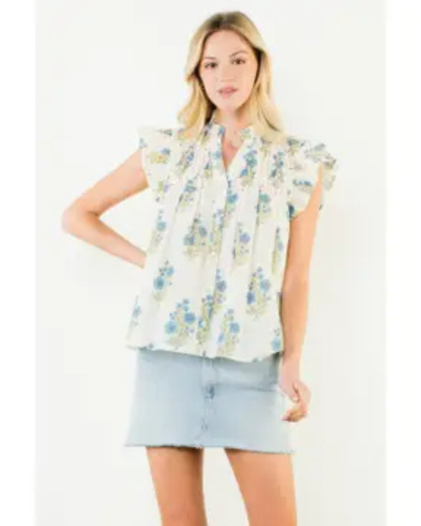 Flutter Sleeve Floral Pattern Top by THML