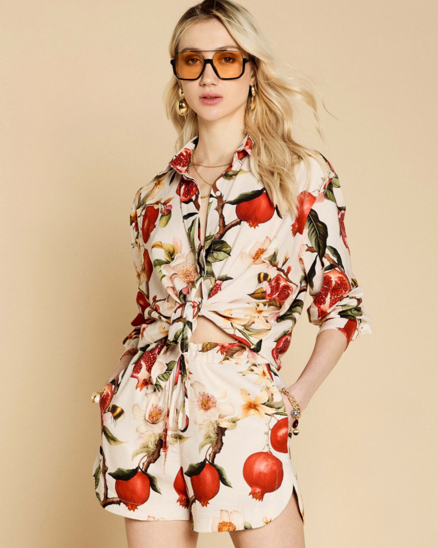 Linen Shorts / Pomegranate