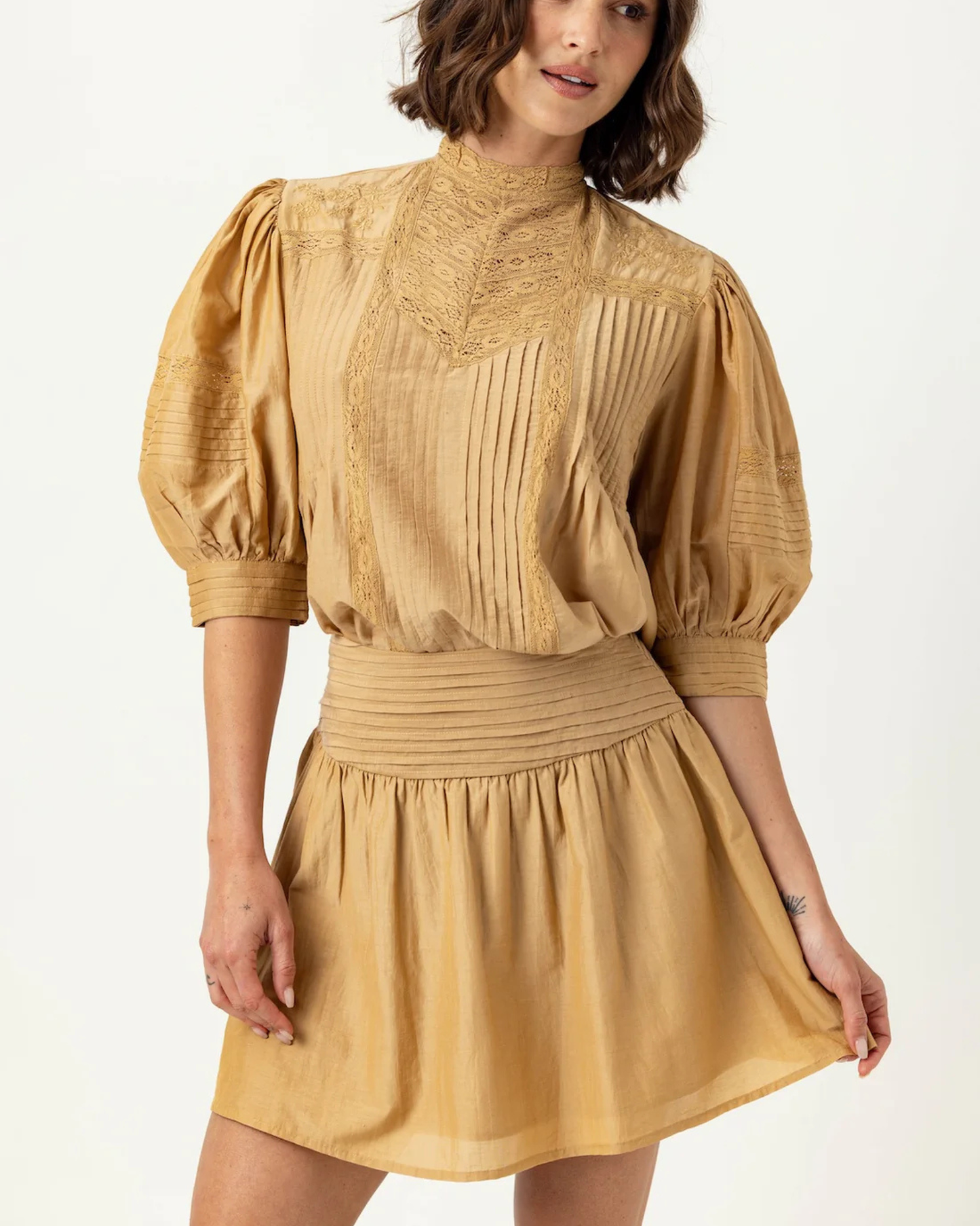 Moni Top by Sundays / Brushed Gold