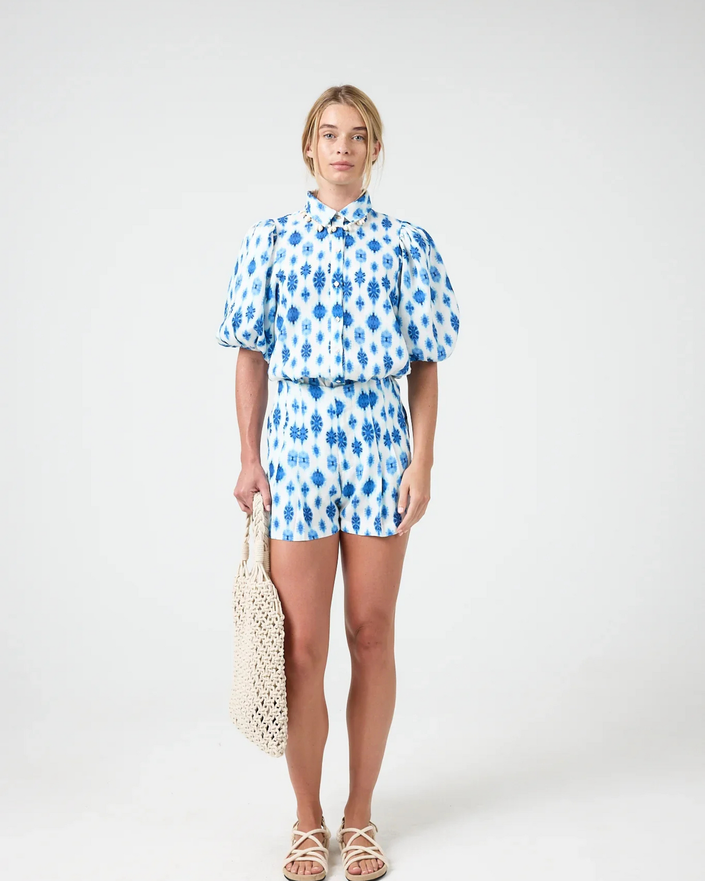 Frida Linen Short by Lanhtropy / Hamptons