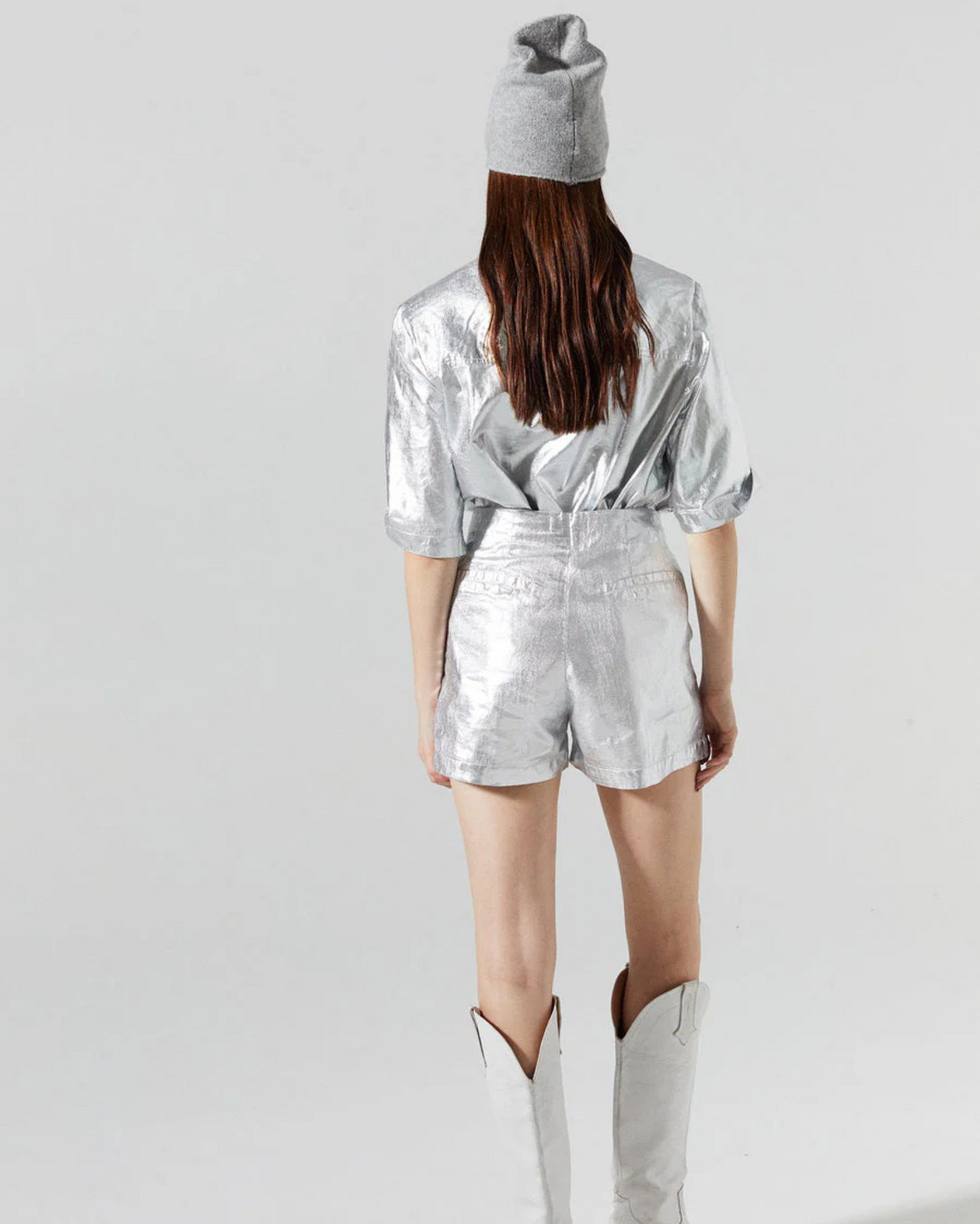 Metallic Linen Short by Lanhtropy / Silver