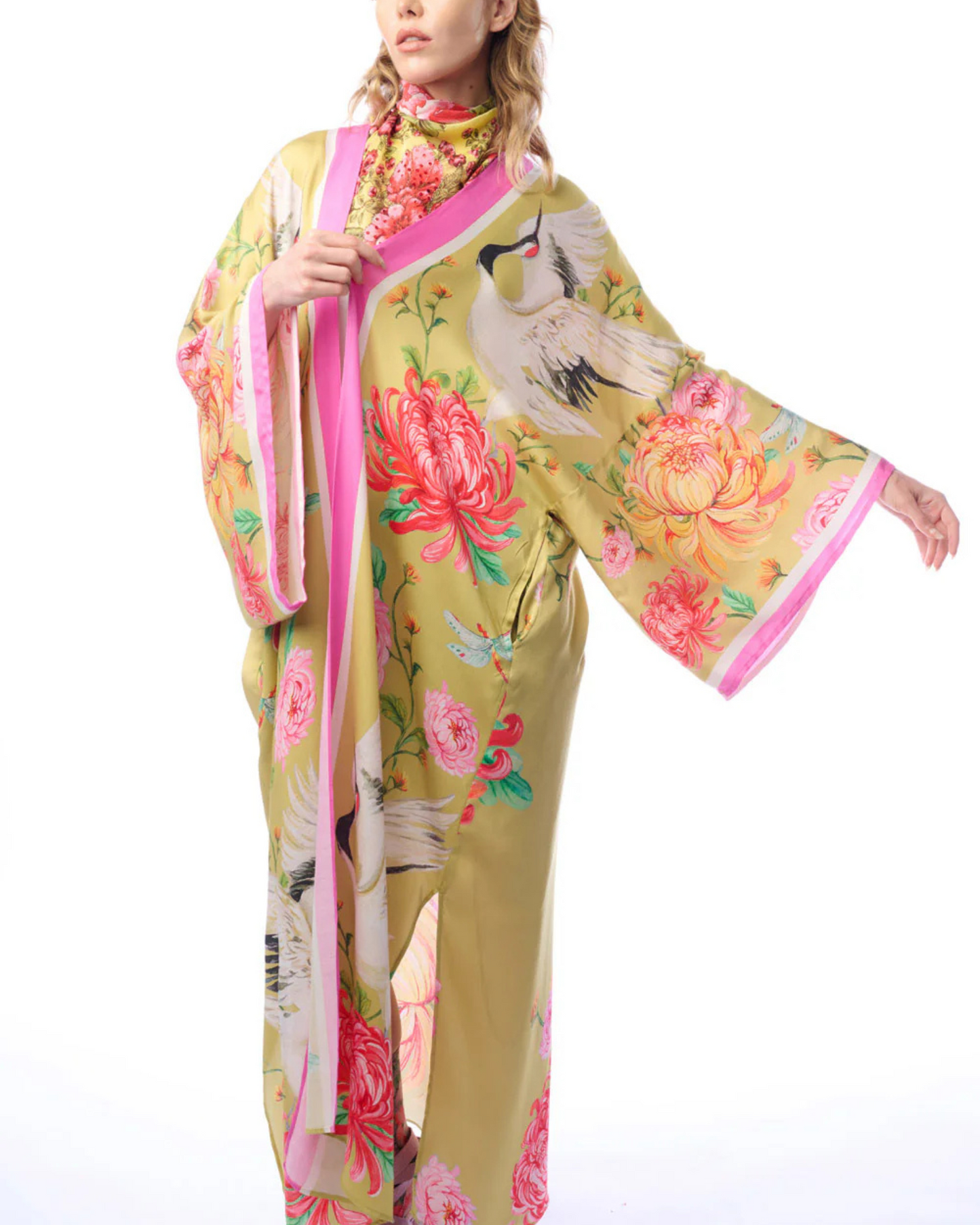 Legand Crane Kimono by Aratta
