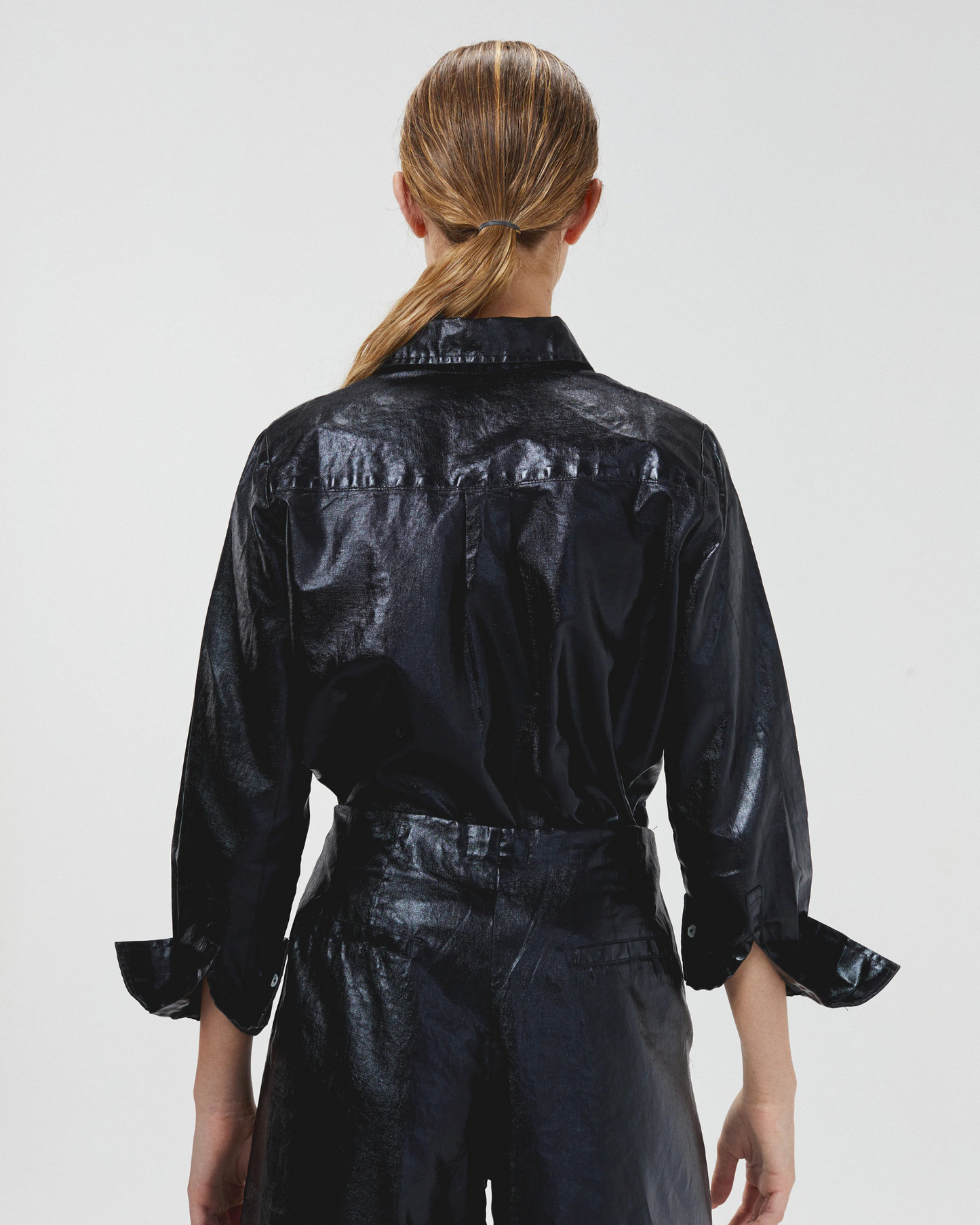 Metallic Linen Shirt by Lanhtropy / Black