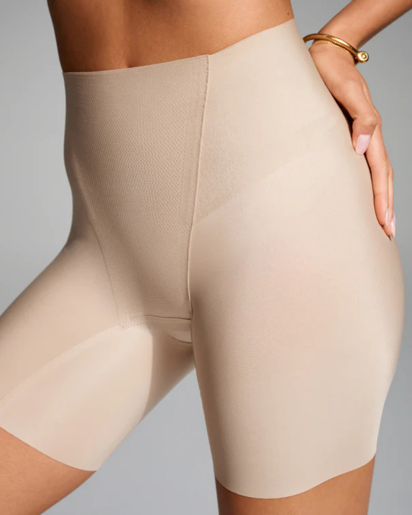 Smoothing Short by Commando / Beige