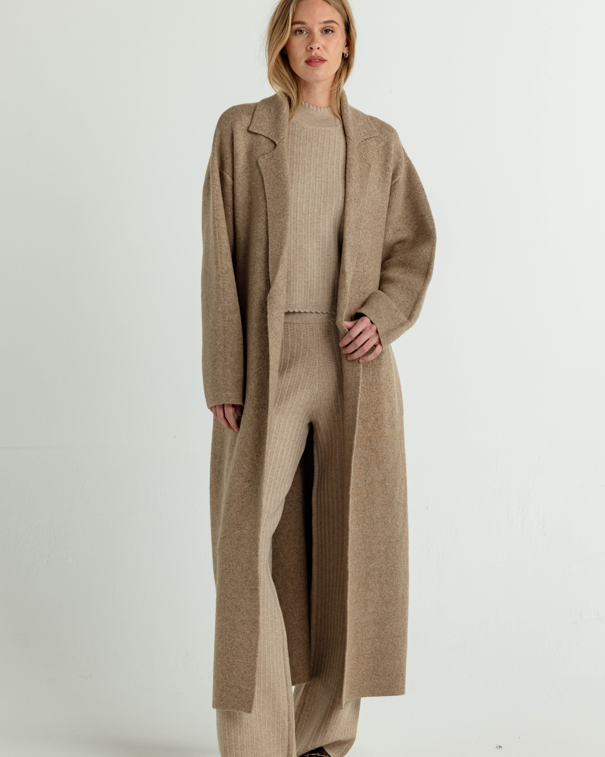 Emrys Coat by Sundays