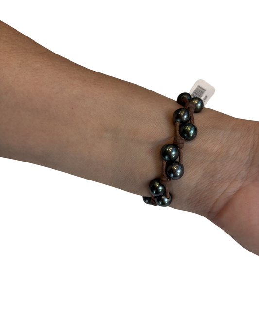 Black Tahitian Pearl Tobago Bracelet by Wendy